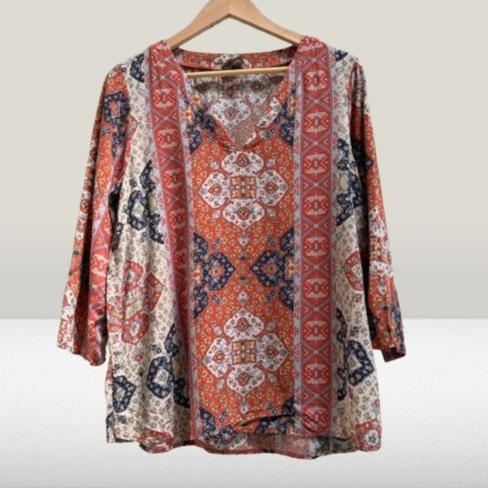 Crosby Women's Medallion Print V Neck Blouse 3/4 Sleeve Large